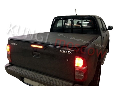 Мягкий трехсекционный тент с алюминиевой вставкой Toyota Hilux VIII Revo (2015+) ― Кунги и тюнинг для пикапов в Москве
