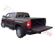 Жесткая трехсекционная крышка Toyota Tundra II 5.5