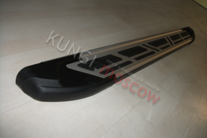 CAN Otomotiv Ступени Corund TOYOTA Hilux 06-/09-/12- TOHL.53.3421
