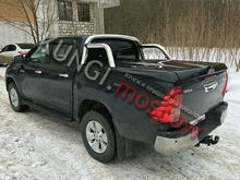 Крышка кузова Top Up Euro Star с дугой безопасности на Toyota Hilux (2006-2014)