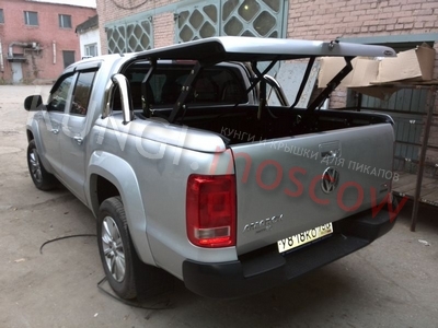 Крышка кузова Euro star с дугой для пикапа VW Amarok (2 положения открывания 45 и 90гр.) окрашенная в цвет ― Кунги и тюнинг для пикапов в Москве