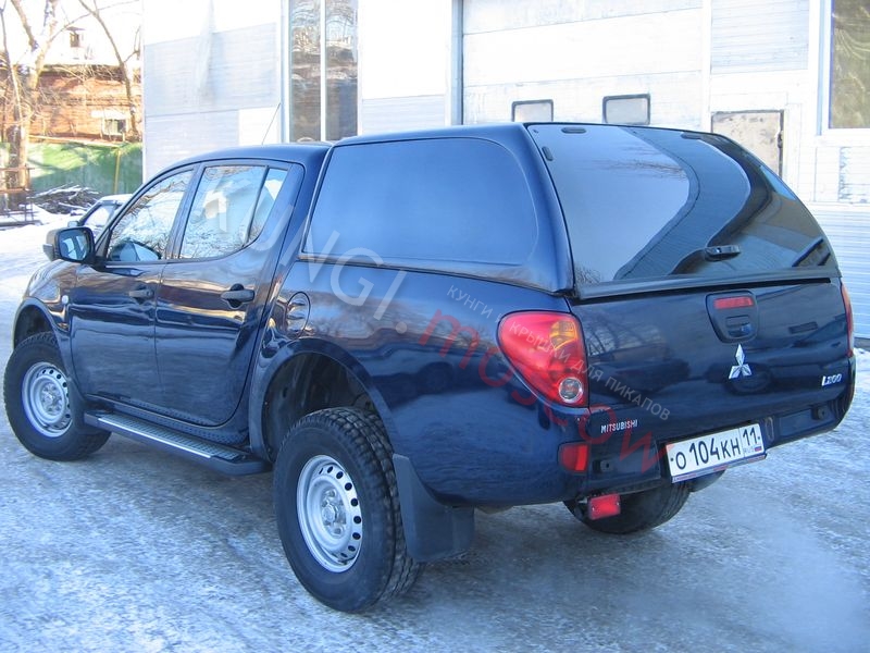 Стекла кунга л200. Стекло кунга l200. L200 стекло кунга Sport. Заднее стекло кунга Toyota Hilux. Стекло на кунг л200 заднее.