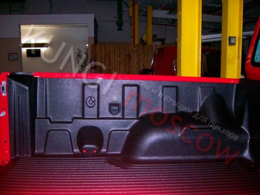 Вставка в кузов, под борт, VOLKSWAGEN AMAROK, 2010-н.в. VWA5U10